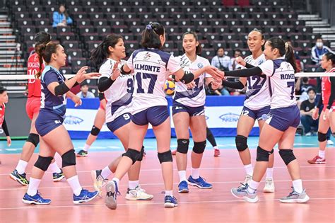 Women's Volleyball .
